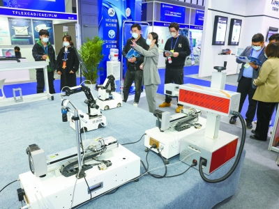 軟博會(huì)開幕 逾1500家企業(yè)亮相 云上展